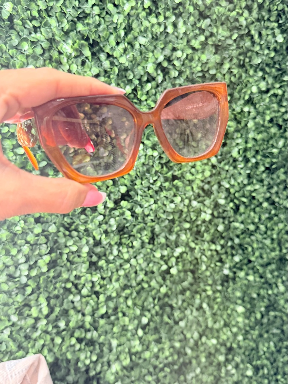 Tortoiseshell Cat-Eye Sunglasses - Women Accessories